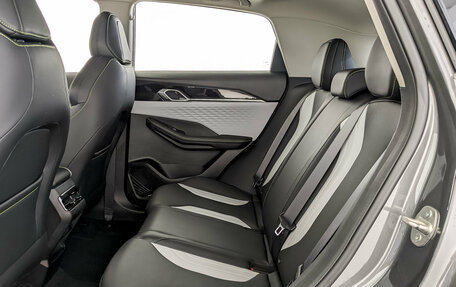 Geely Coolray I, 2023 год, 2 080 000 рублей, 12 фотография