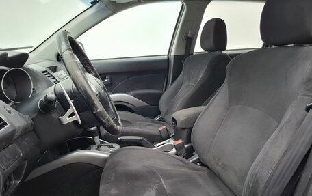 Mitsubishi Outlander III рестайлинг 3, 2008 год, 850 000 рублей, 10 фотография