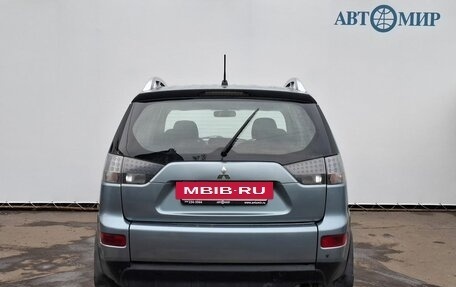 Mitsubishi Outlander III рестайлинг 3, 2008 год, 850 000 рублей, 6 фотография