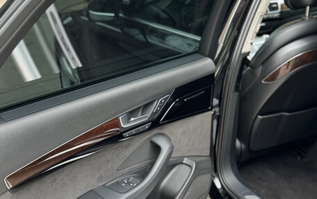 Audi A8, 2016 год, 2 680 000 рублей, 20 фотография