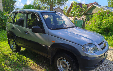 Chevrolet Niva I рестайлинг, 2010 год, 370 000 рублей, 6 фотография