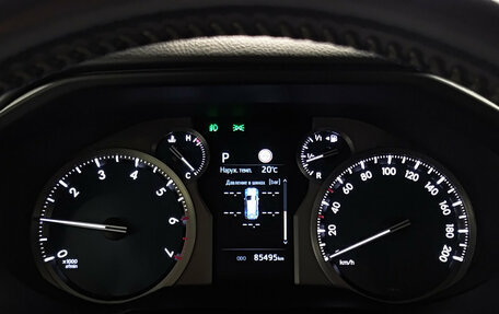 Toyota Land Cruiser Prado 150 рестайлинг 2, 2022 год, 7 100 000 рублей, 13 фотография