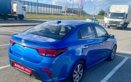KIA Rio IV, 2018 год, 1 340 000 рублей, 6 фотография