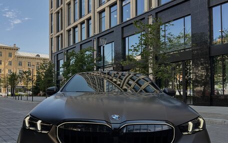 BMW 5 серия, 2024 год, 7 950 000 рублей, 2 фотография