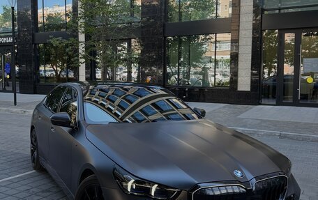 BMW 5 серия, 2024 год, 7 950 000 рублей, 6 фотография