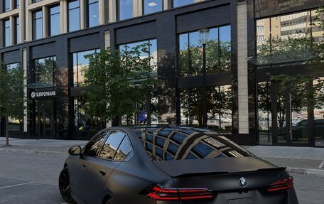BMW 5 серия, 2024 год, 7 950 000 рублей, 11 фотография
