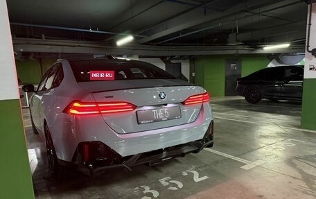 BMW 5 серия, 2024 год, 8 500 000 рублей, 9 фотография