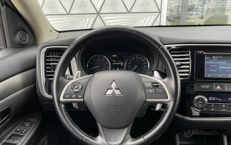 Mitsubishi Outlander III рестайлинг 3, 2014 год, 1 789 000 рублей, 14 фотография