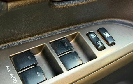 Toyota Land Cruiser 200, 2008 год, 2 049 000 рублей, 18 фотография