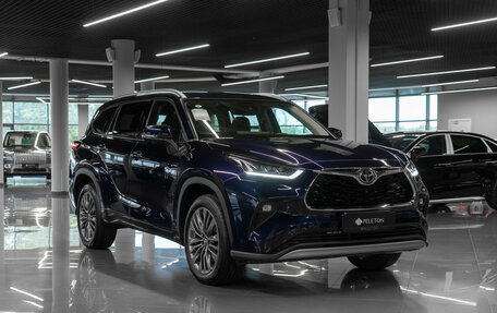 Toyota Highlander, 2026 год, 5 600 000 рублей, 2 фотография