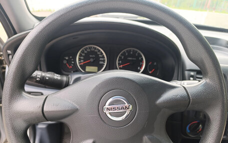 Nissan Almera, 2004 год, 450 000 рублей, 20 фотография