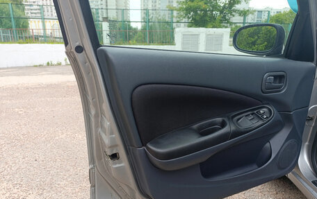 Nissan Almera, 2004 год, 450 000 рублей, 19 фотография