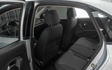 Volkswagen Polo VI (EU Market), 2015 год, 899 000 рублей, 11 фотография