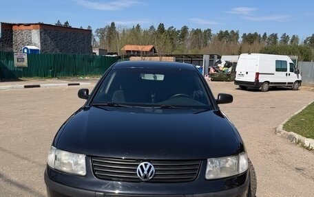Volkswagen Passat B5+ рестайлинг, 1997 год, 400 000 рублей, 1 фотография