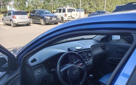 KIA Rio II, 2010 год, 385 000 рублей, 11 фотография