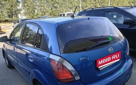 KIA Rio II, 2010 год, 385 000 рублей, 3 фотография