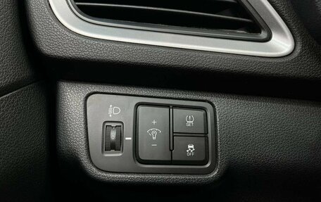 Hyundai Solaris II рестайлинг, 2017 год, 1 059 900 рублей, 14 фотография