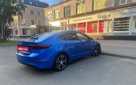 Hyundai Elantra VI рестайлинг, 2018 год, 1 290 000 рублей, 5 фотография