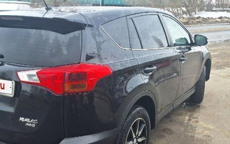 Toyota RAV4, 2013 год, 2 000 000 рублей, 2 фотография