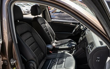 Volkswagen Tiguan II, 2017 год, 2 365 000 рублей, 8 фотография
