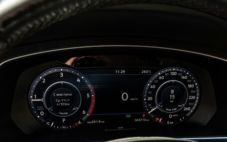 Volkswagen Tiguan II, 2017 год, 2 365 000 рублей, 16 фотография
