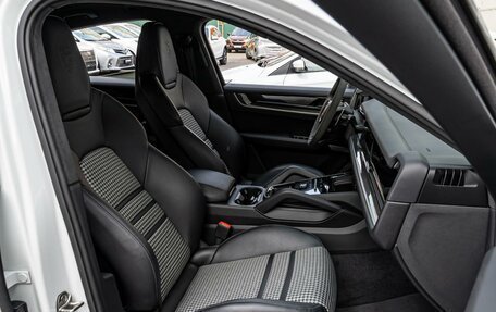 Porsche Cayenne III, 2024 год, 16 480 000 рублей, 13 фотография