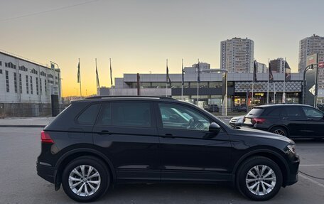 Volkswagen Tiguan II, 2019 год, 1 899 000 рублей, 4 фотография