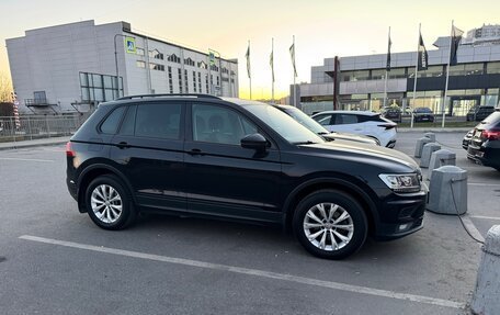 Volkswagen Tiguan II, 2019 год, 1 899 000 рублей, 6 фотография