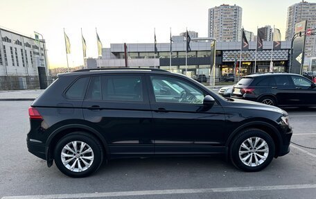 Volkswagen Tiguan II, 2019 год, 1 899 000 рублей, 5 фотография