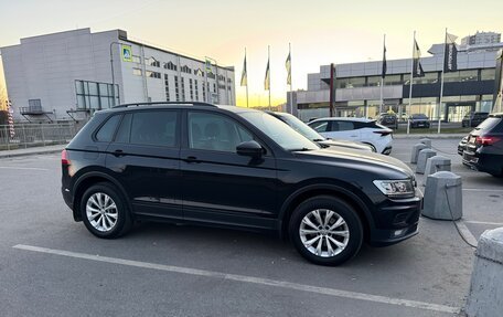 Volkswagen Tiguan II, 2019 год, 1 899 000 рублей, 3 фотография