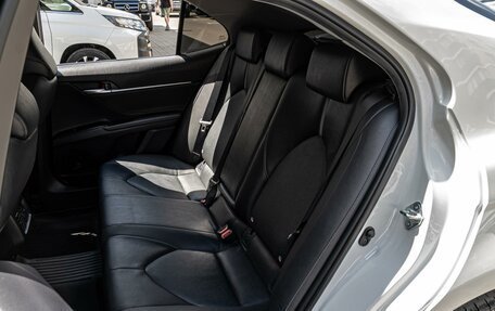 Toyota Camry, 2021 год, 3 540 000 рублей, 9 фотография