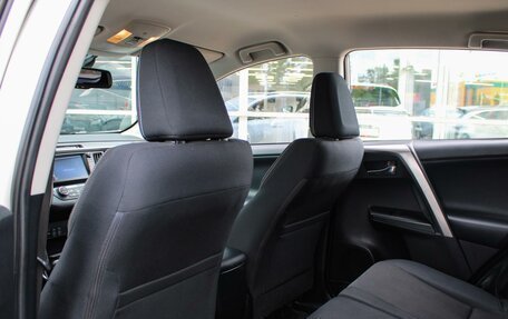 Toyota RAV4, 2017 год, 2 030 000 рублей, 9 фотография