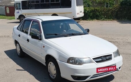 Daewoo Nexia I рестайлинг, 2012 год, 250 000 рублей, 3 фотография