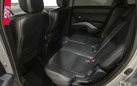 Mitsubishi Outlander III рестайлинг 3, 2008 год, 1 045 000 рублей, 18 фотография