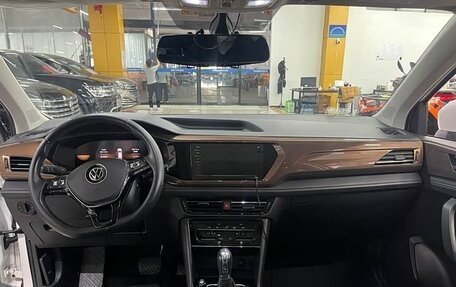 Volkswagen Tharu, 2022 год, 1 600 000 рублей, 8 фотография