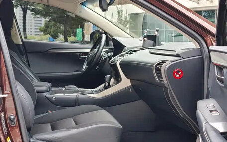 Lexus NX I, 2021 год, 2 630 000 рублей, 10 фотография