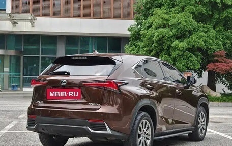Lexus NX I, 2021 год, 2 630 000 рублей, 4 фотография