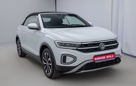 Volkswagen T-Roc I, 2022 год, 2 765 000 рублей, 1 фотография