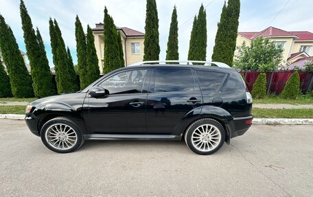 Mitsubishi Outlander III рестайлинг 3, 2010 год, 901 000 рублей, 3 фотография