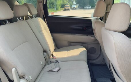 Toyota Passo Sette, 2009 год, 750 000 рублей, 11 фотография