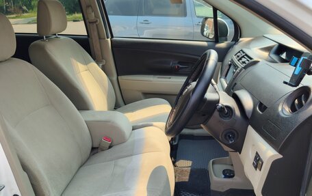 Toyota Passo Sette, 2009 год, 750 000 рублей, 10 фотография
