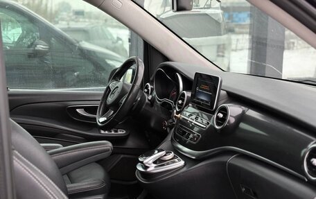 Mercedes-Benz V-Класс, 2015 год, 2 600 000 рублей, 7 фотография