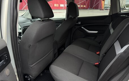 Ford Kuga III, 2010 год, 950 000 рублей, 15 фотография