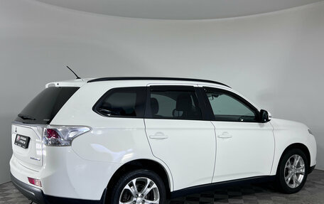 Mitsubishi Outlander III рестайлинг 3, 2012 год, 1 521 000 рублей, 6 фотография