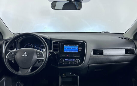 Mitsubishi Outlander III рестайлинг 3, 2012 год, 1 521 000 рублей, 11 фотография
