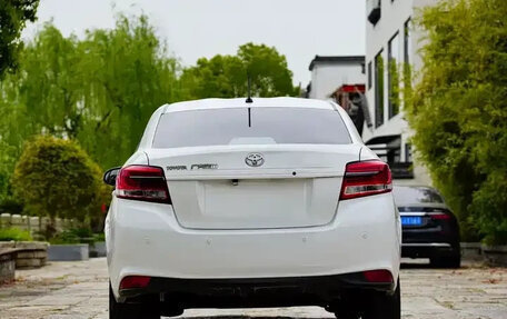 Toyota Yaris XP150 рестайлинг, 2022 год, 975 000 рублей, 5 фотография