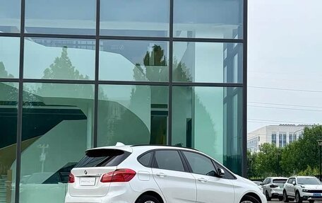 BMW 2 серия Grand Tourer F46 рестайлинг, 2019 год, 1 400 000 рублей, 3 фотография