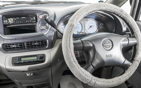 Nissan Serena II, 2000 год, 649 000 рублей, 13 фотография