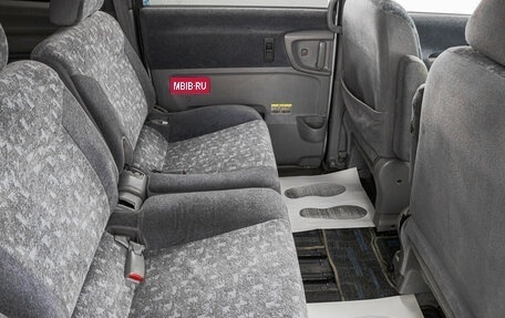 Nissan Serena II, 2000 год, 649 000 рублей, 21 фотография