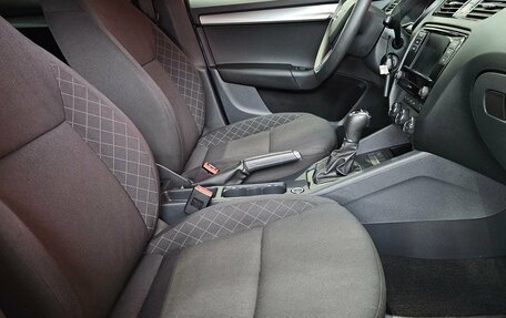Skoda Octavia, 2018 год, 1 555 000 рублей, 12 фотография